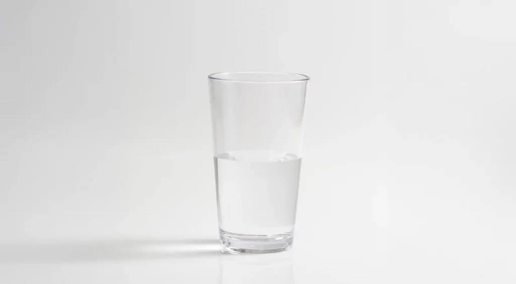 Vaso Cónico de BASSOS representando el mejor vaso para discoteca de la marca